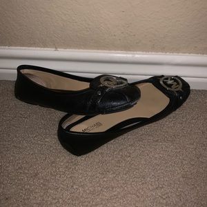 Micheal Kors Flats
